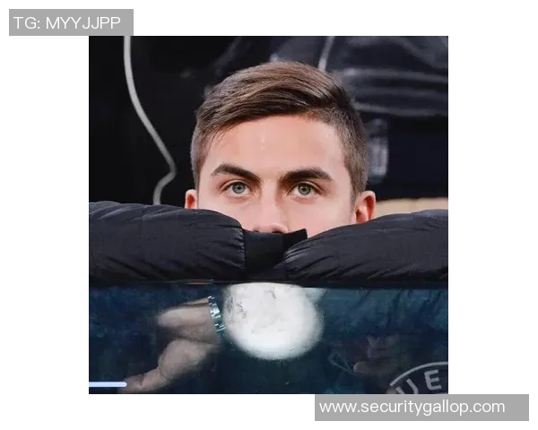 南美足球巨星风采：探索巴西阿根廷传奇球员头像的魅力与精神