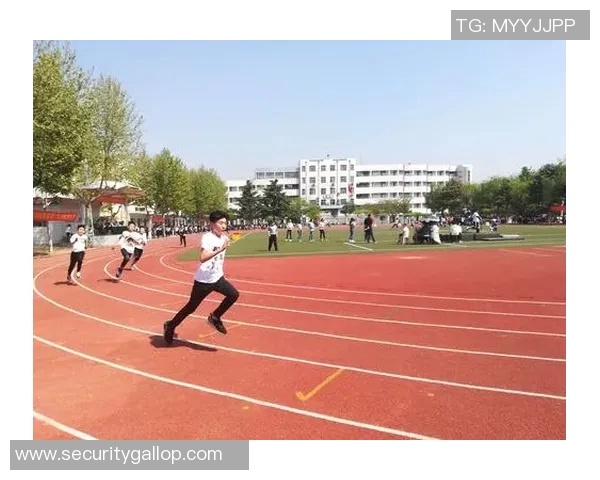 白色足球袜球星闪耀绿茵场尽显激情风采引领时尚运动潮流 白色足球袜球星闪耀绿茵场尽显激情风采引领时尚运动潮流