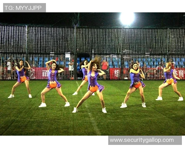 足球之星的旋律:从绿茵场到音符间的梦想与激情 足球之星的旋律:从绿茵场到音符间的梦想与激情