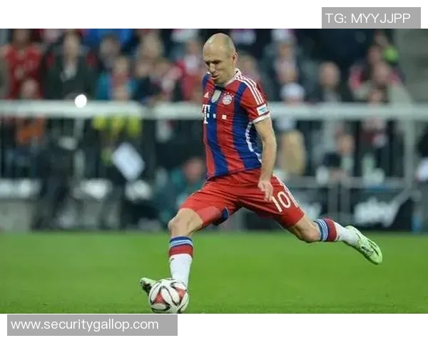 篮球与足球球星的素质对比分析：身体素质、技术水平与心理素质的全面探讨